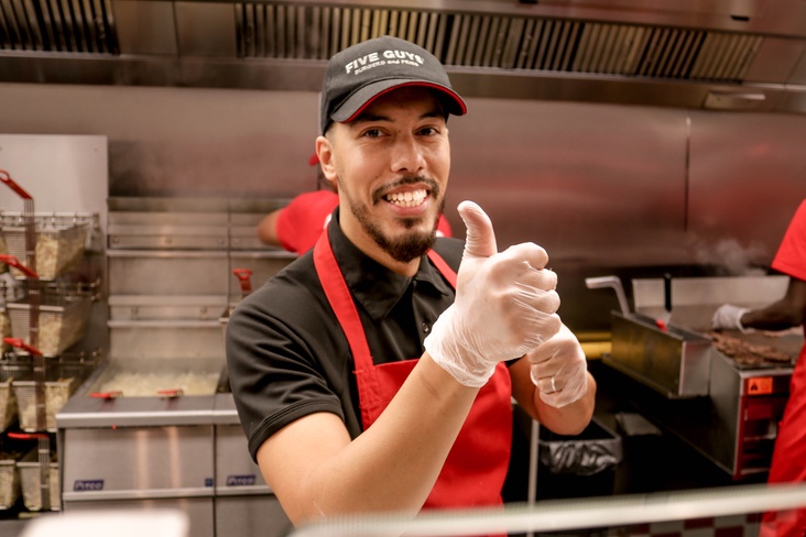 Unteres Bannerbild für Five Guys Germany GmbH